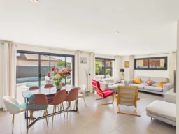 Feigères (74160) – Maison contemporaine 5 pièces | 150 m² | Piscine | DPE A 3