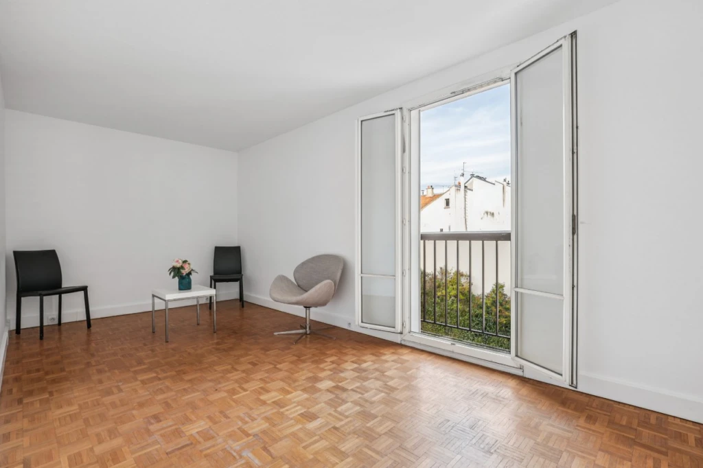Exclusivité- Grand 4 Pièces- Versailles Château 4