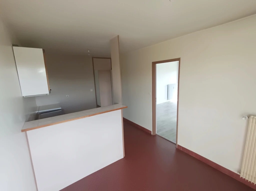 T2 avec balcon – Rés Parc Beauvillé 12