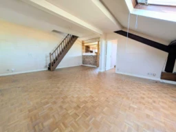Duplex dernier étage avec box à La Varenne 2
