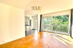 Dernier étage - 4 pièces - 80m² - Balcon 2