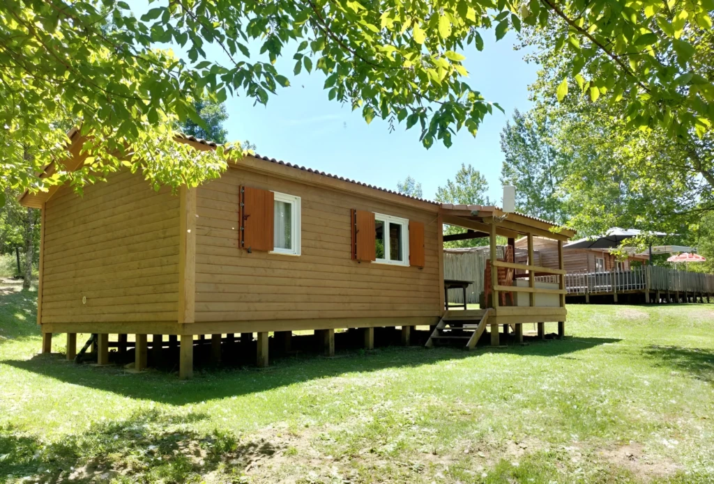 AUDE DOMAINE TOURISTIQUE 9 HA LACS 8