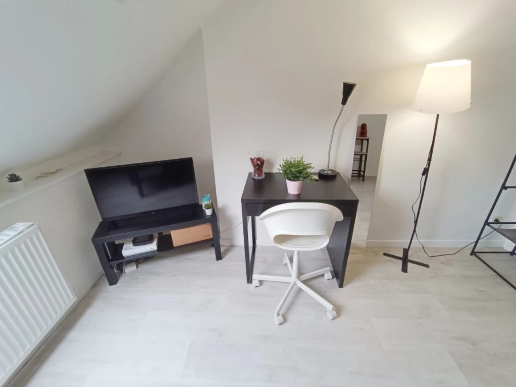 Studio Amiens Gare proche centre 1