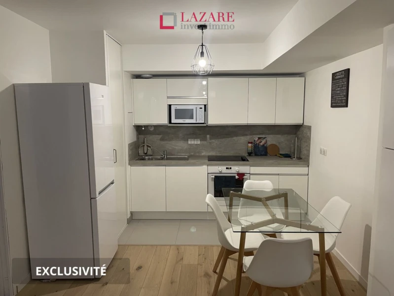 A LOUER T2 meublé récent 4