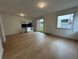 Appartement Amiens Sud 2 chambres jardin 1