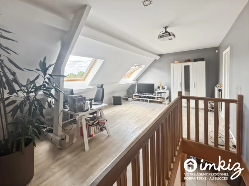 Maison 7 pièces à proximité de toutes commodités 12