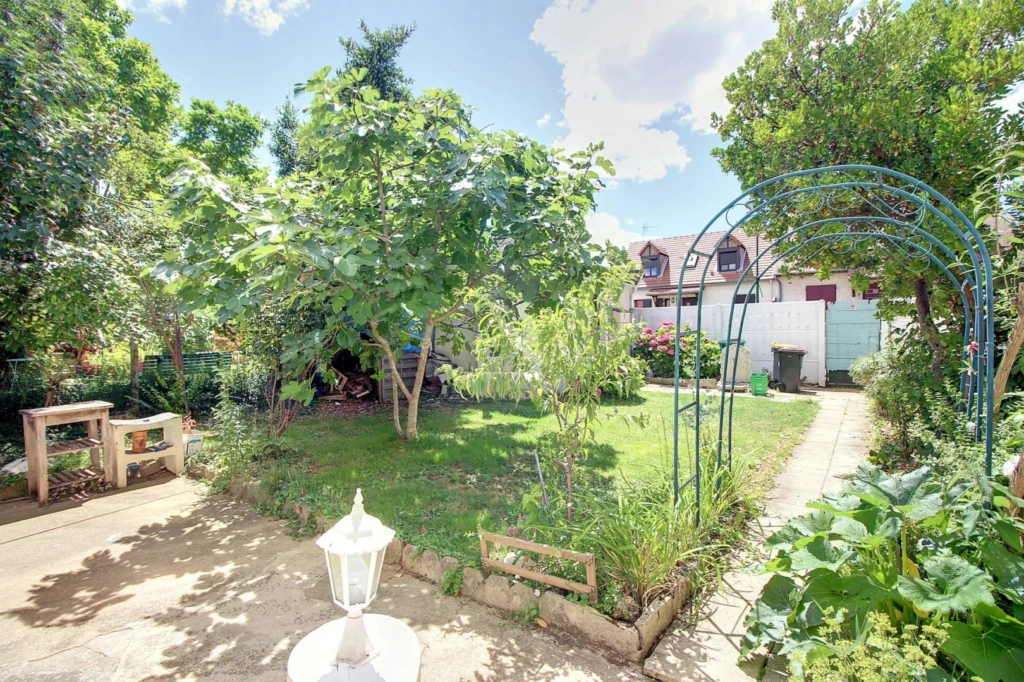 Ormesson maison 48m2 avec garage 2