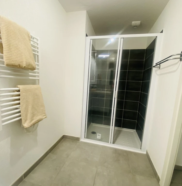 Grand T3 de 65 m² – Idéal pour jeunes actifs, 5
