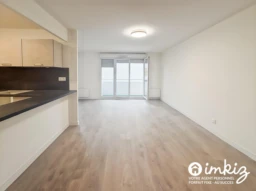 4 pièces de 62 m², comme neuf vue jardin parking 2