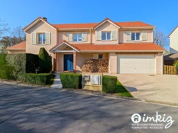 Maison familiale d'exception, jardin et garage 1