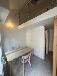 LOCATION MEUBLÉE - STUDIO AVEC MEZZANINE 1