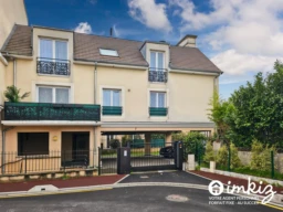 Appartement  T4  avec parking 1