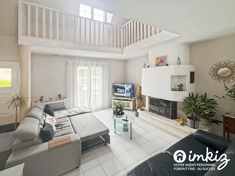 Maison de charme 154 m2 - 7 pièces - 5 chambres 2