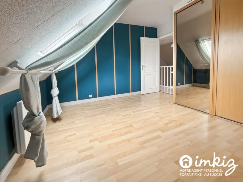 Maison de charme 154 m2 - 7 pièces - 5 chambres 10