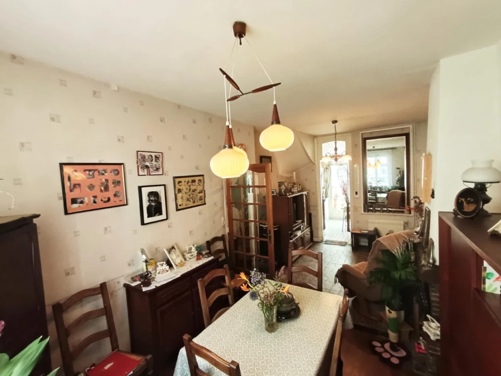 Maison 3 chambres + bureau + cour, Saint-Acheul 3