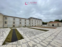 A LOUER T2 refait à neuf avec parking 3