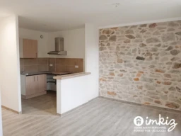 Immeuble rénové - 8 appartements 3