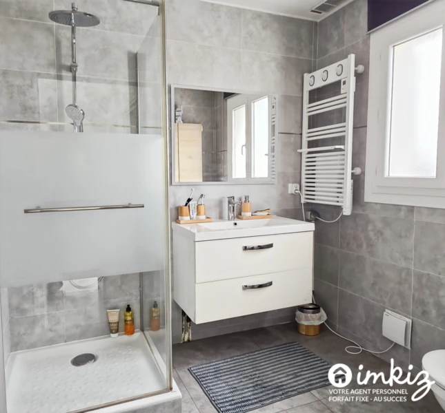 Duplex de 140m² au sol avec jardin 11