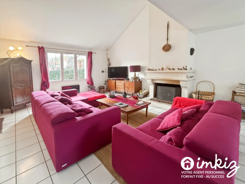 Maison lumineuse de 150 m² avec garage double 6