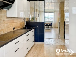 T4 de 103 m² traversant, 3 ch, sans vis-à-vis 2