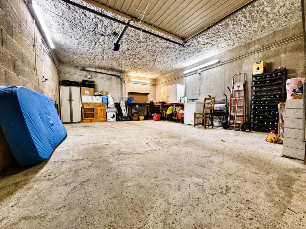 Superbe appartement T4 en duplex traversant 16