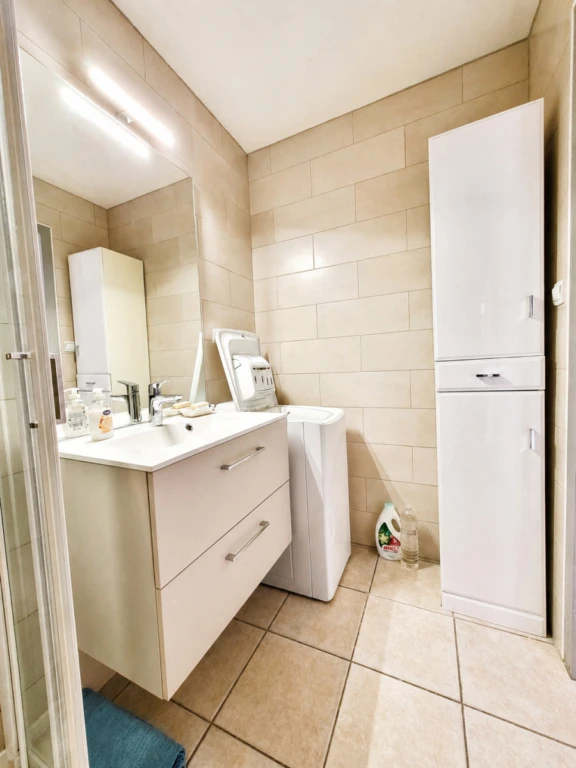 Superbe appartement T4 en duplex traversant 13