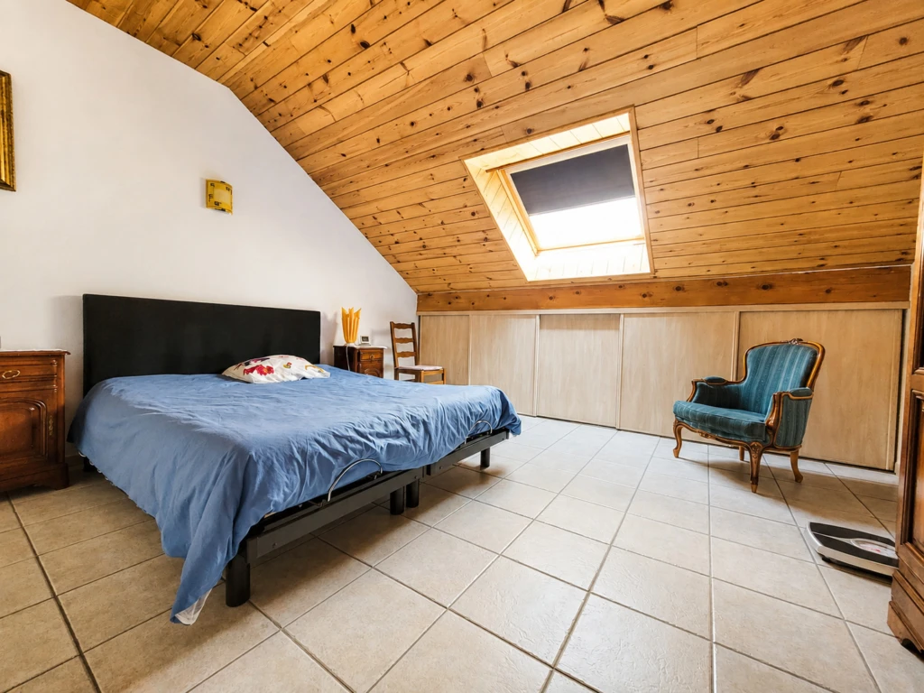 Superbe appartement T4 en duplex traversant 8