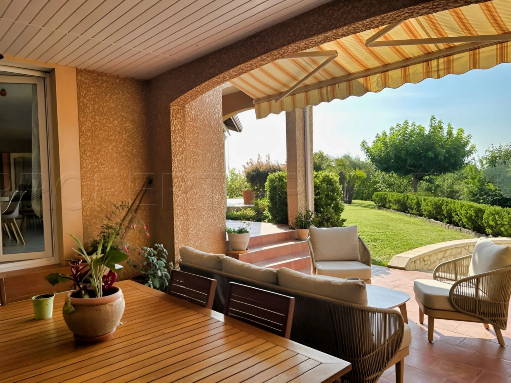 GERS PROPRIETE DE CHARME AVEC PISCINE SUR 8 800 M² 11