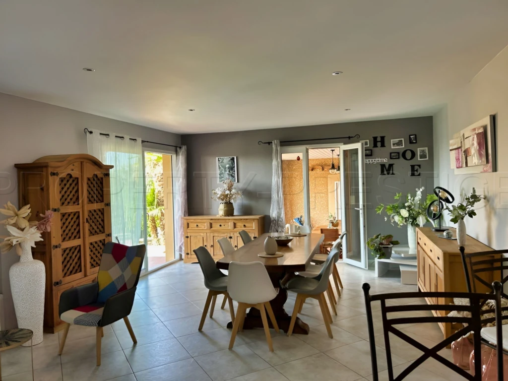 GERS PROPRIETE DE CHARME AVEC PISCINE SUR 8 800 M² 3