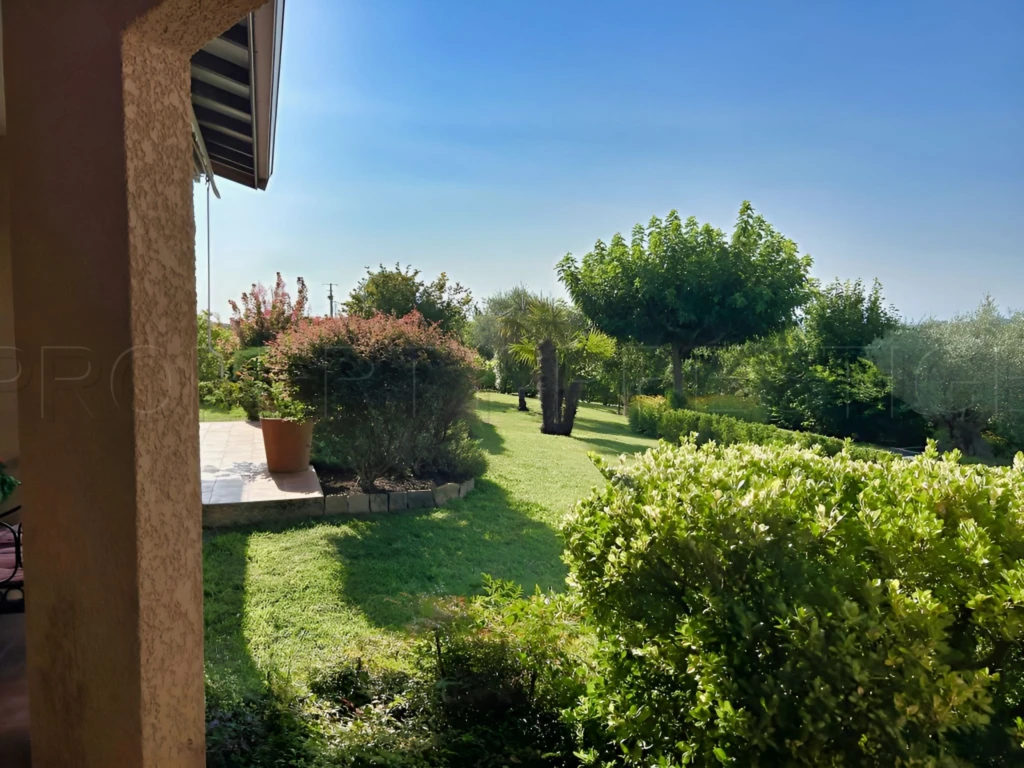 GERS PROPRIETE DE CHARME AVEC PISCINE SUR 8 800 M² 7