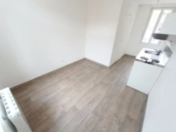 Studio quartier Saint Pierre Amiens 16m2 3