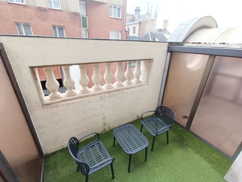 Studio meublé centre ville Amiens 22m2 2