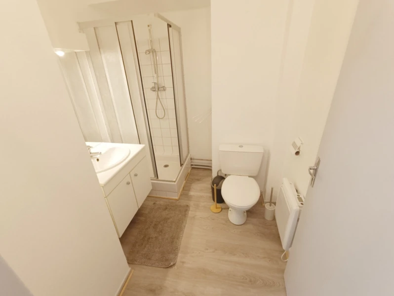 Studio meublé centre ville Amiens 22m2 4