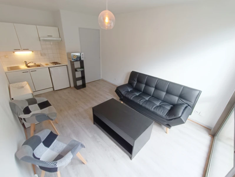 Studio meublé centre ville Amiens 22m2 5
