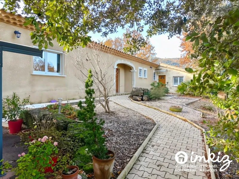 2 Maisons de plain pied de 9 et  4 pièces piscine 4