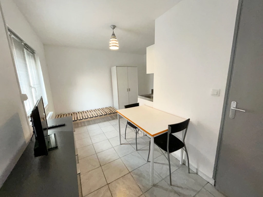 Studio meublé – École d’Art Amiens 2