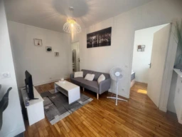 Grand studio meublé avec coin nuit 3