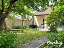 Maison familiale avec jardin, proche métro 1
