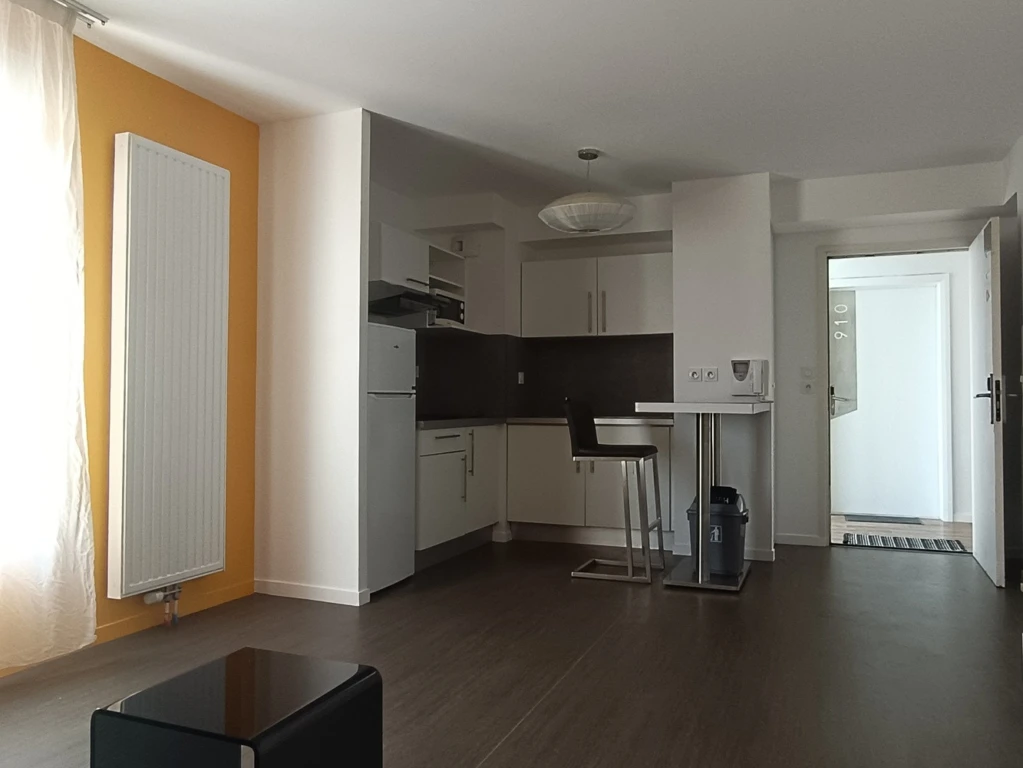 Grand T2 meublé Saint Herblain 1