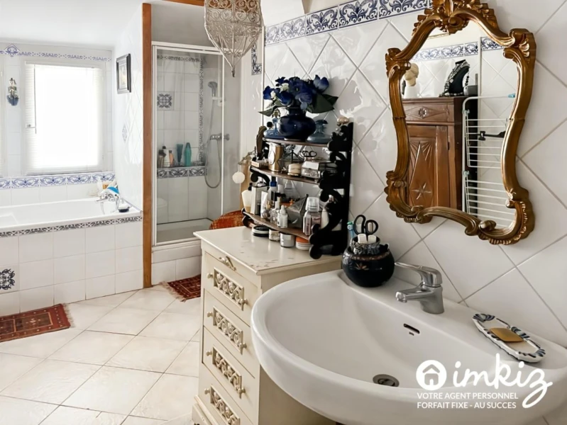 Maison en pierre 4 pièces + dépendances 10