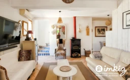 Maison provençale  T6 piscine et garage 2