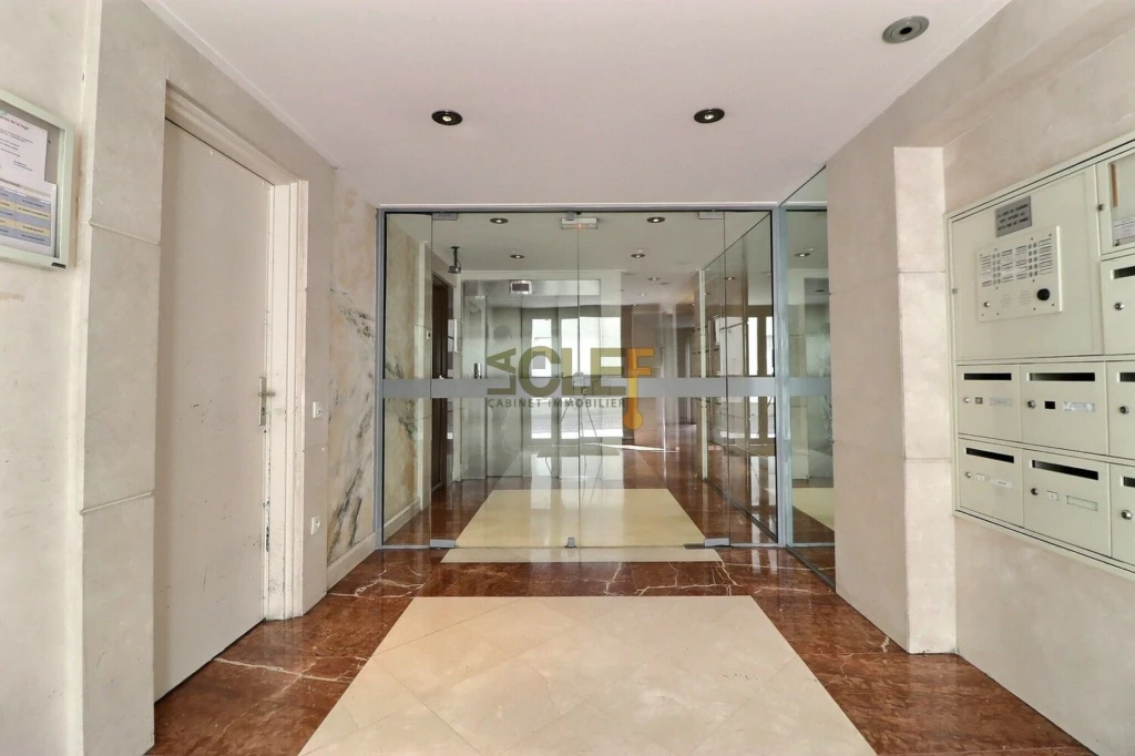 2 pièces - Buttes Chaumont - 47m² - terrasse 8
