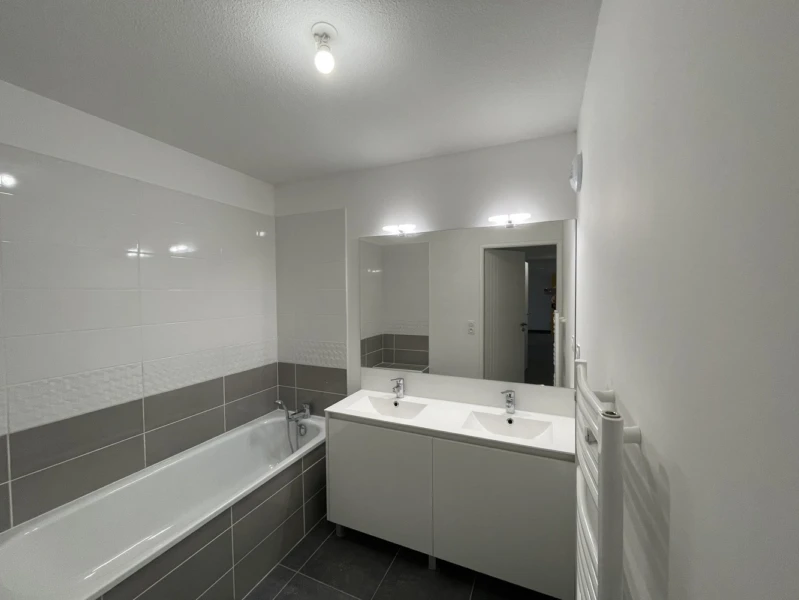 Appartement 3 pièces 12