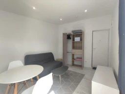 Studio meublé avec terrasse, Saint-Leu 1