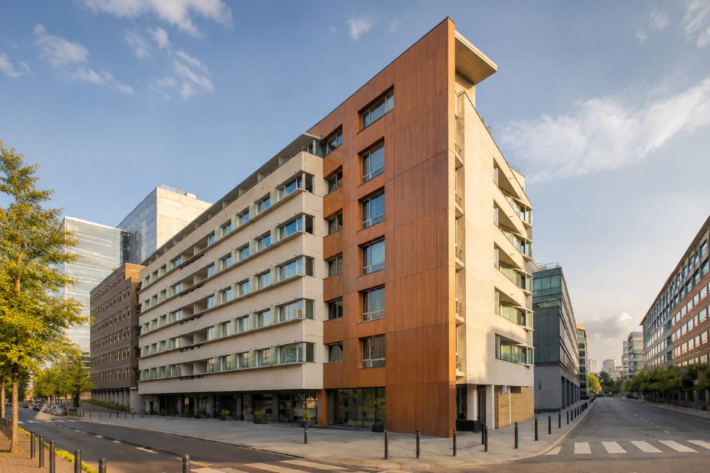 Investissement locatif - studio 7e avec balcon 2