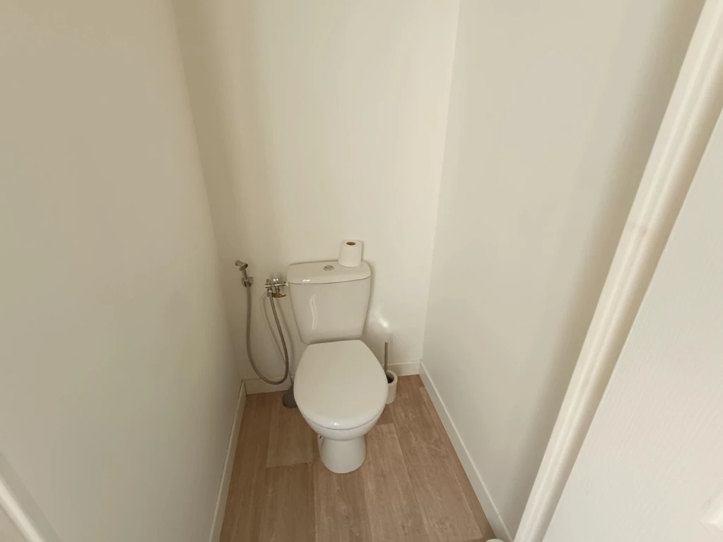 Grand studio meublé tout inclus 9