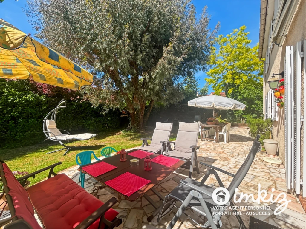 Maison lumineuse de 150 m² avec garage double 4