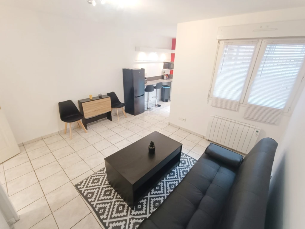Studio meublé 24m2 Amiens Centre 1