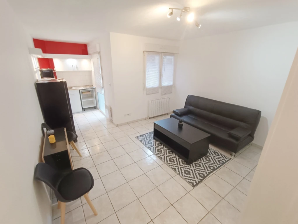 Studio meublé 24m2 Amiens Centre 2