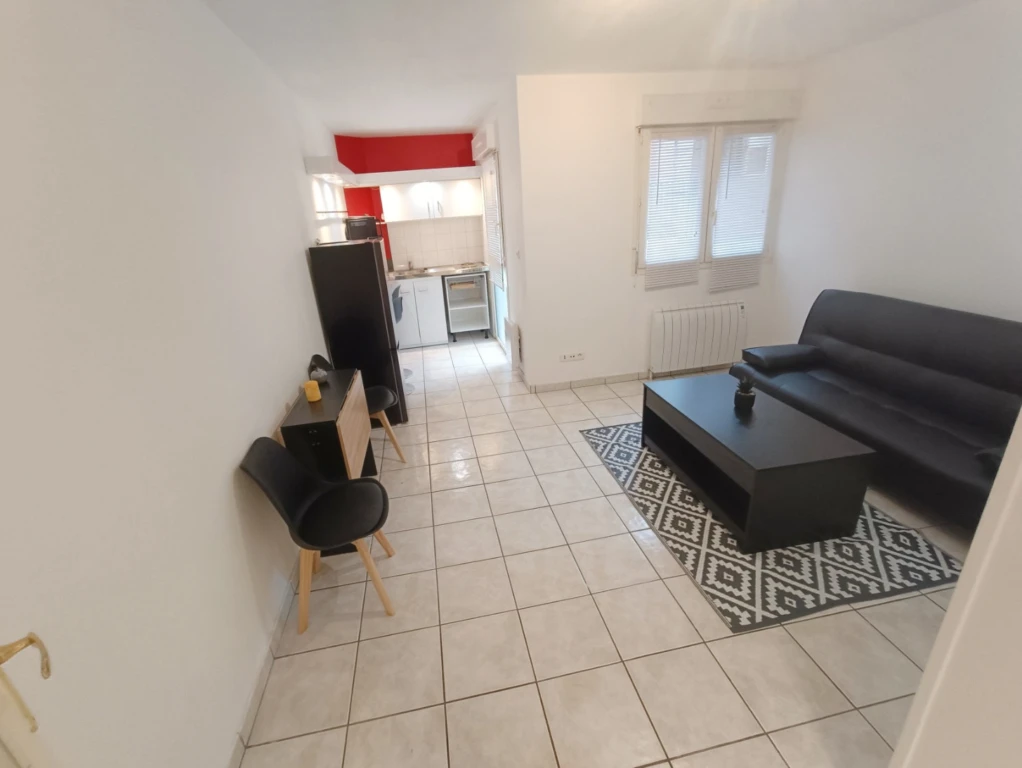 Studio meublé 24m2 Amiens Centre 3